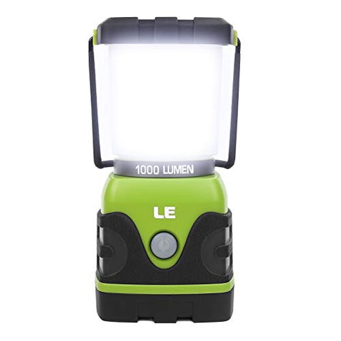 LE Linterna de Camping, Farol de Camping Regulable 1000 Lumen, 4 Modos Luz de Emergencia, Luces de Tienda Resistentes al Agua para Camping, Senderismo, Pesca, Cortes de Energía, 3 * D con pilas